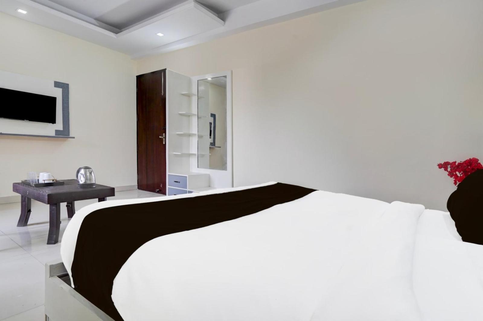Lite Plaza Hotel