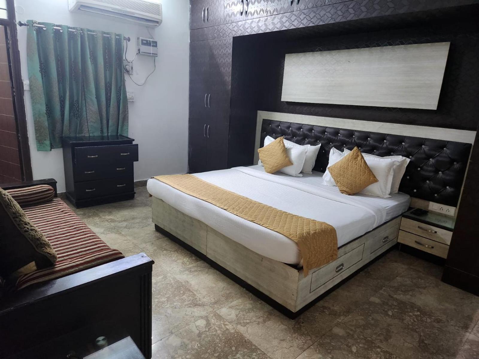 Lite Plaza New Delhi