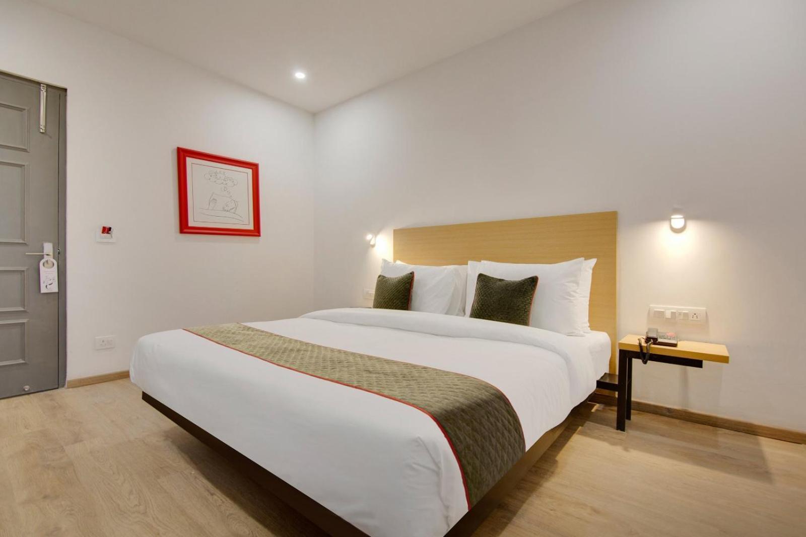 Lite Plaza Hotel 4*